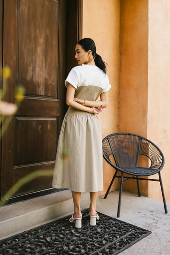 Round neck top in taupe 