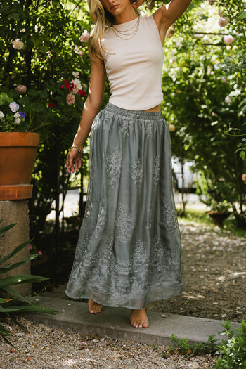 floral emroiderd tulle skirt