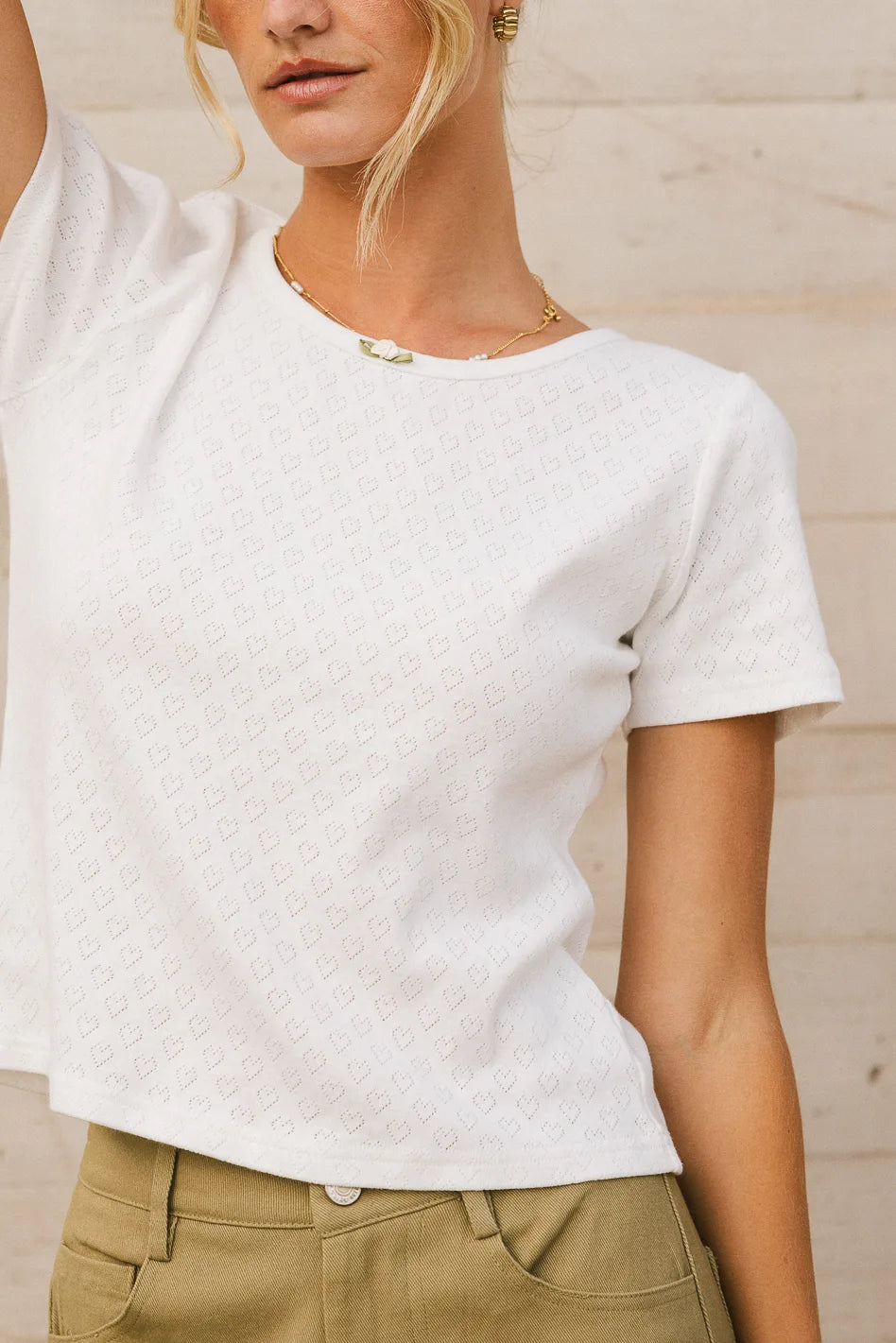 Round neck top in white 