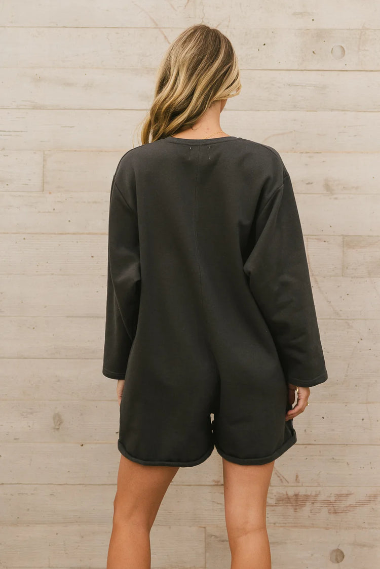 Plain color romper in charcoal 