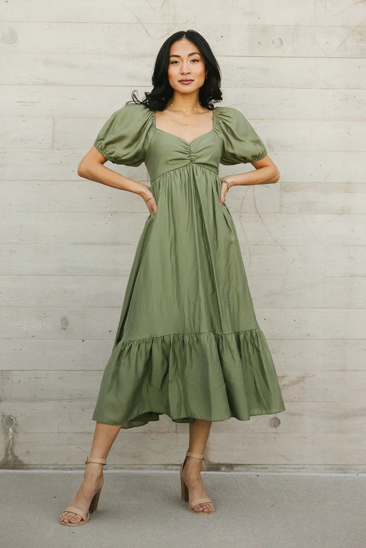 Tiered skirt dress in green 
