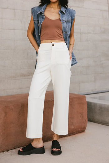 High rise pants in cream 
