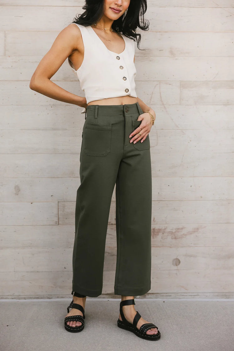 High rise pants in olive 