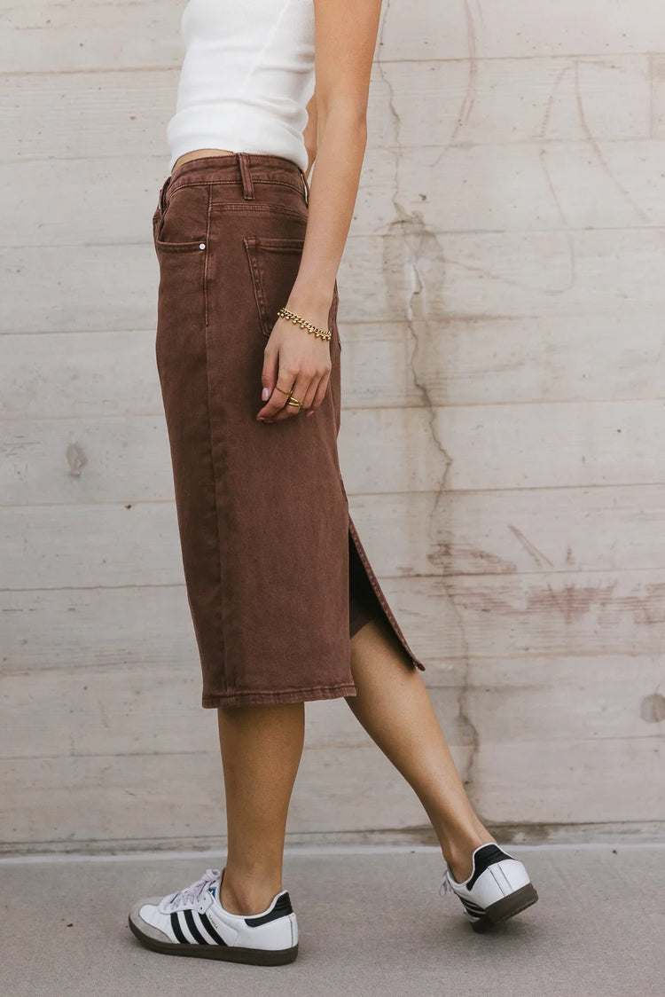 Plain color skirt in brown 