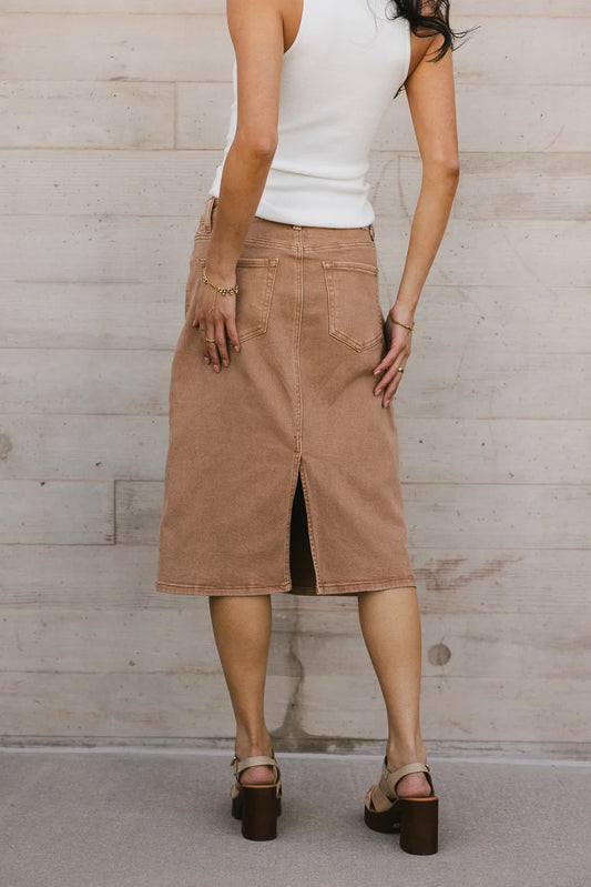 Slit middle cut midi skirt in tan 