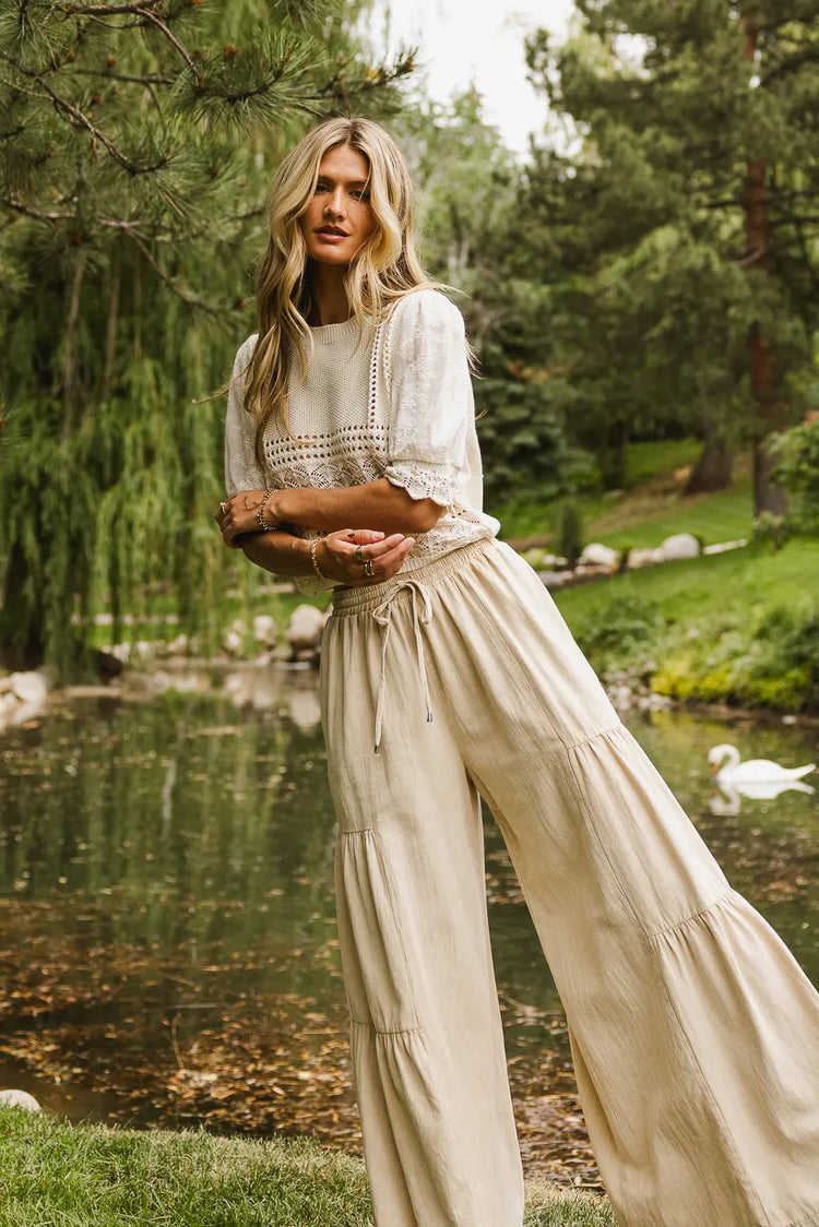 Wide leg pants in cream 