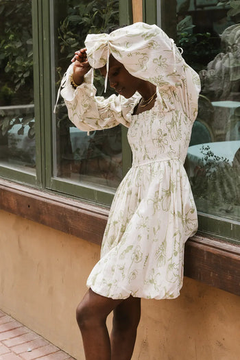 Woven dress in cream 