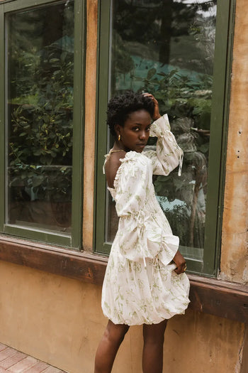 Bubble style skirt dress in cream 