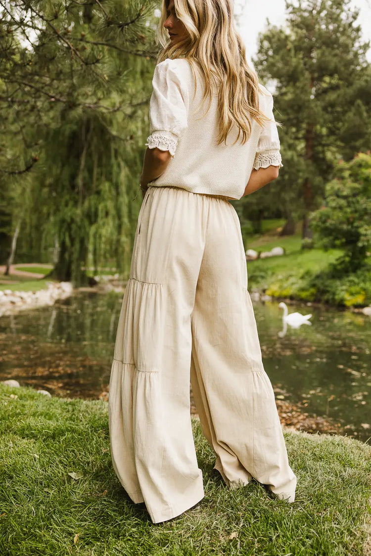 Woven pants in cream 