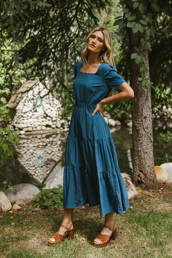 Elastic waist dress in teal 