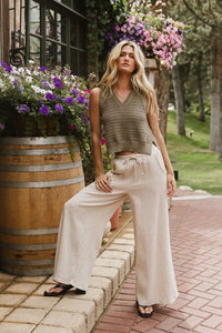 Wide leg pants in natural 