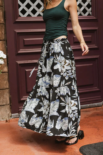 Elastic waist maxi skirt in multi color 