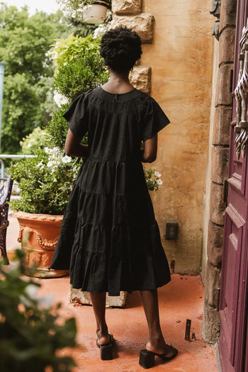 Tiered skirt dress in black 