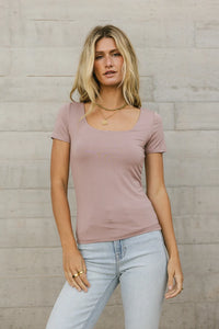 Basic top in mauve 