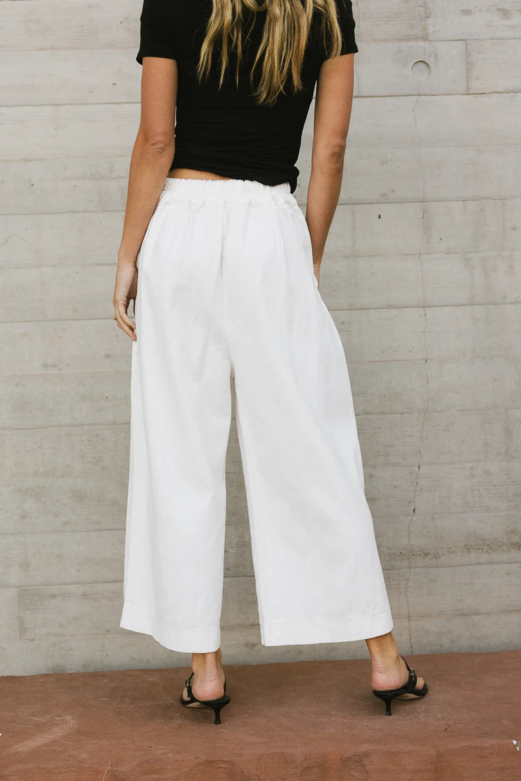 Elastic back waist pants in white 