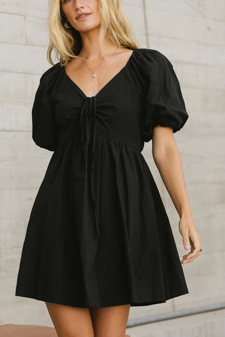 Adjustable front top dress in black 