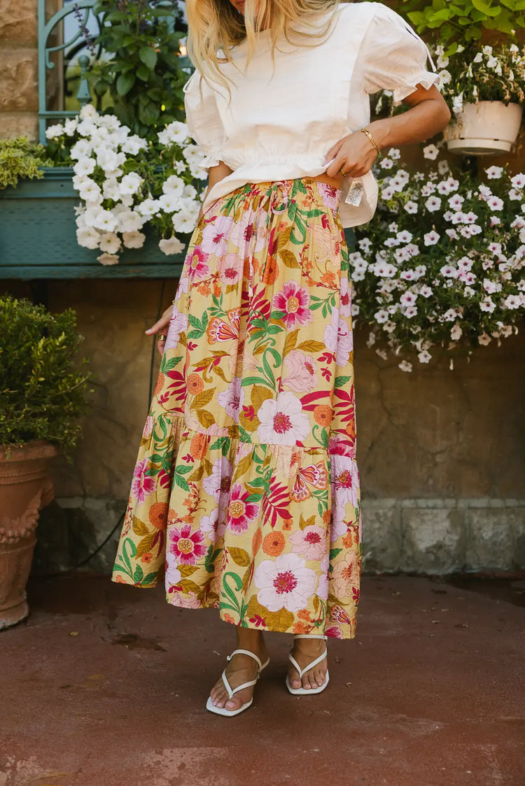 Printed floral skirt in multi color 