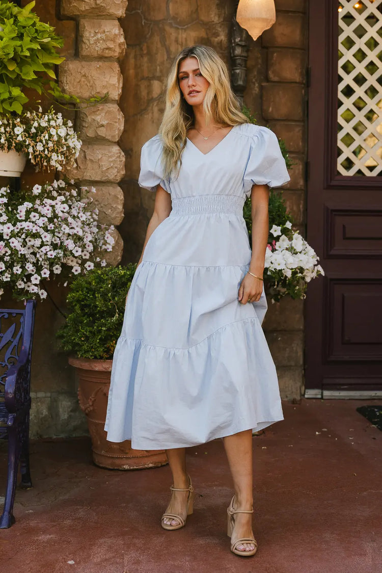 V-Neck dress in blue 