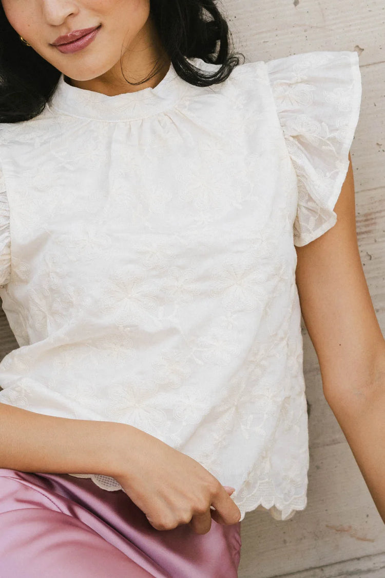 Puff sleeves top in cream 