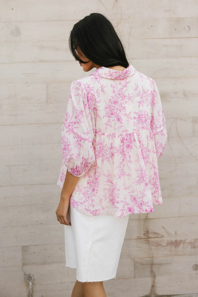 Printed flower blouse in pink 