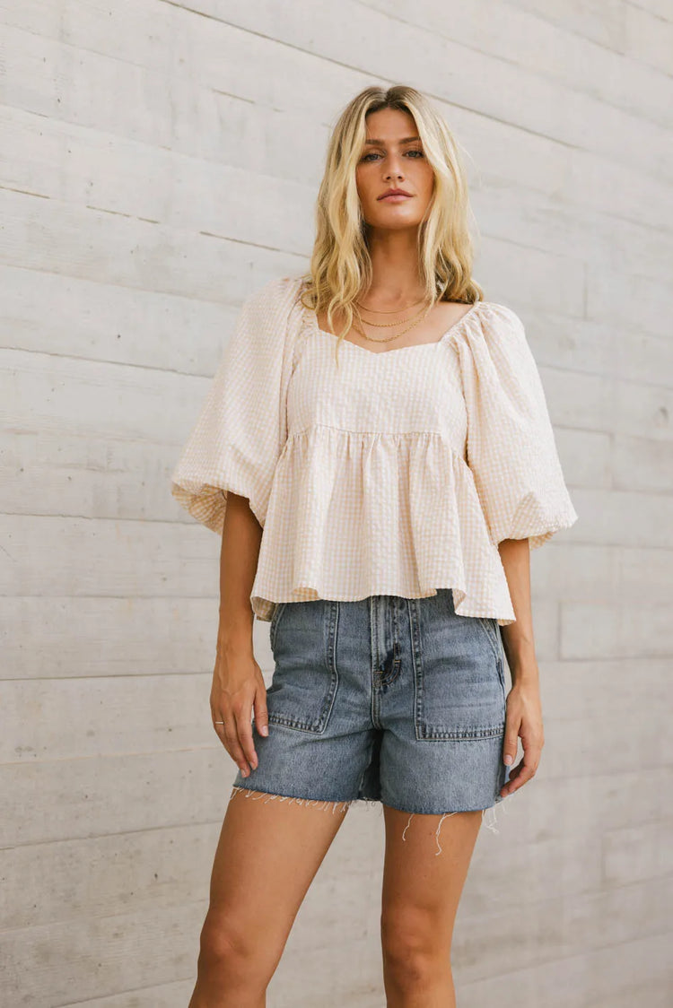 Short sleeves top in taupe 