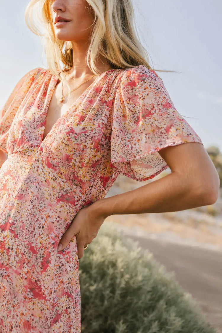 Short sleeves floral maxi dress in red 