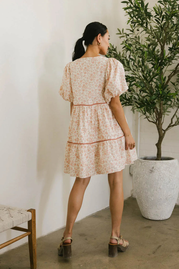 Floral dress in peach 