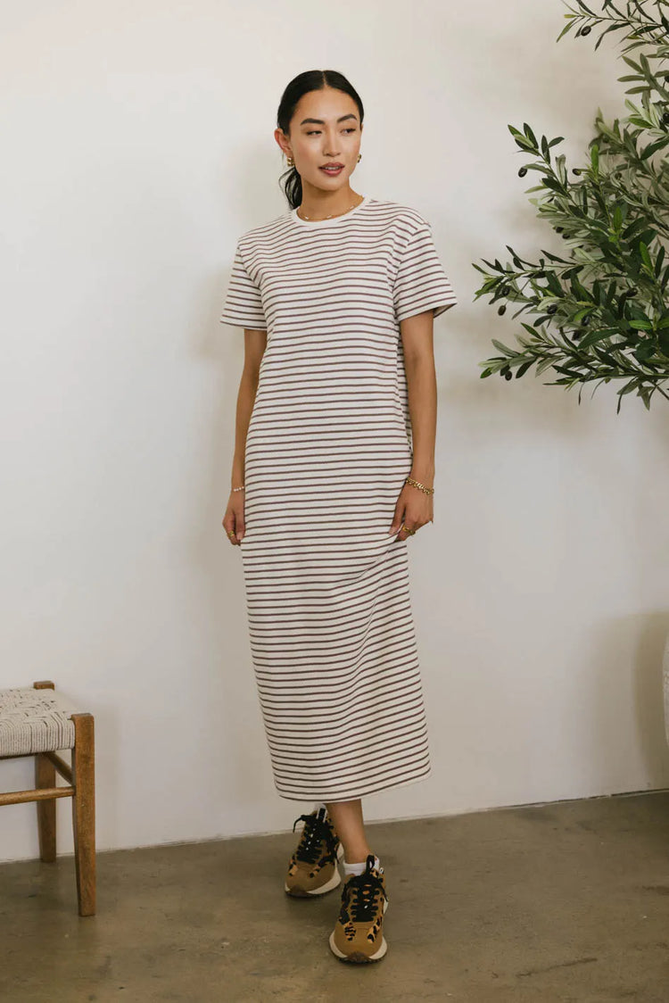 Round neck midi dress 