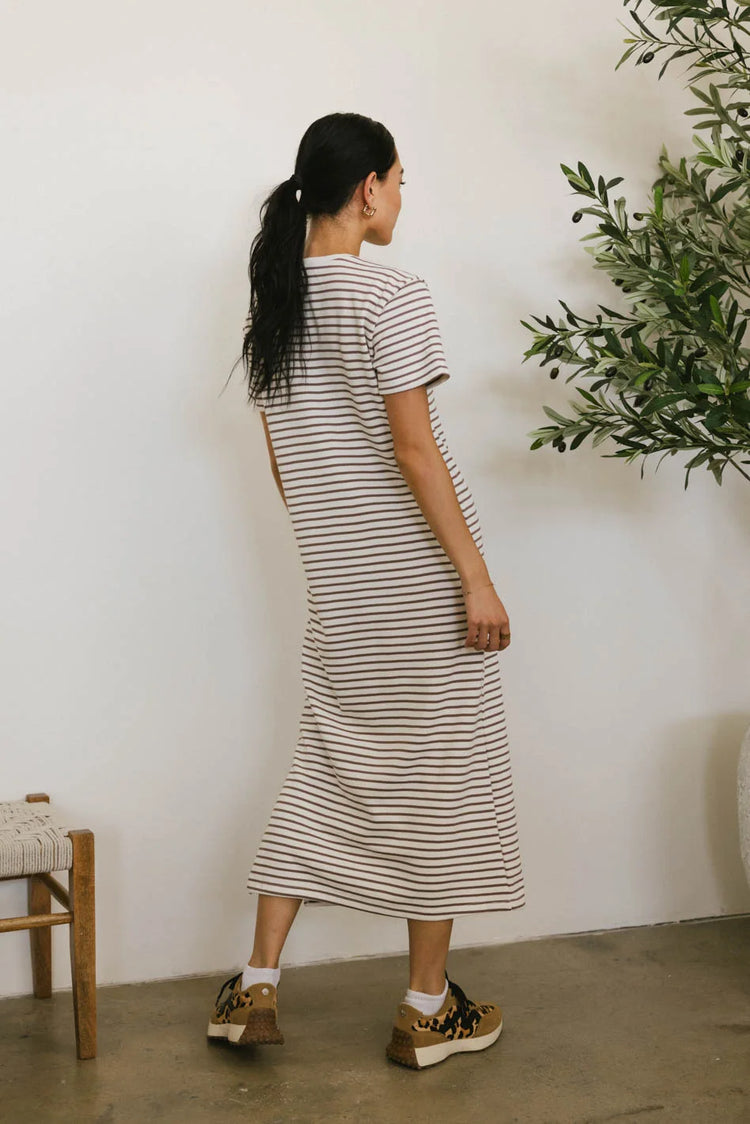 Short sleeves midi dress 