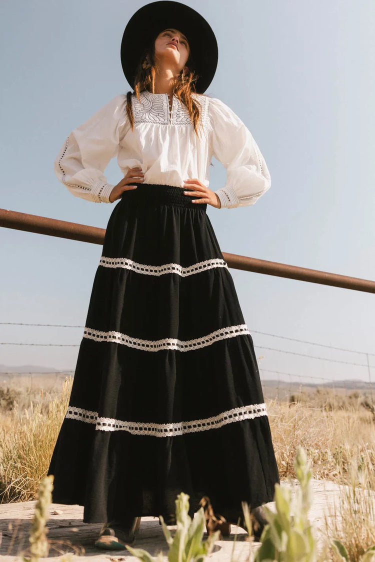 Maxi skirt in black 