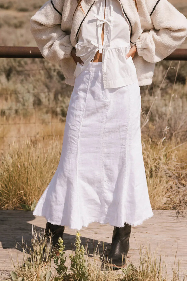 Woven skirt in white 