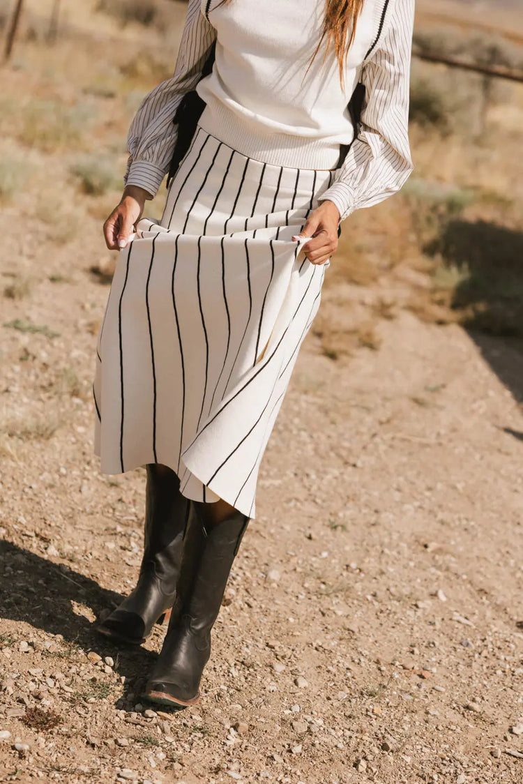 Elastic waist striped skirt 