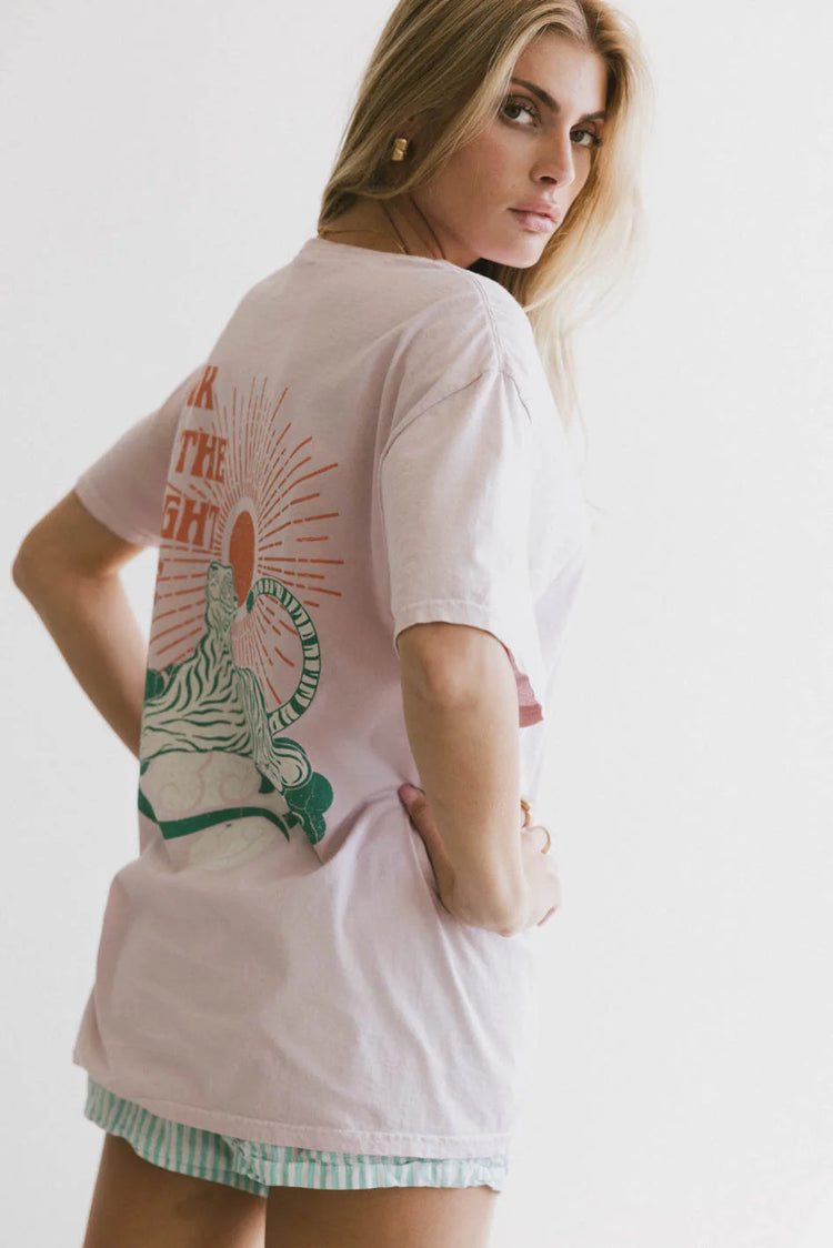 Short sleeves graphic tee in pink 