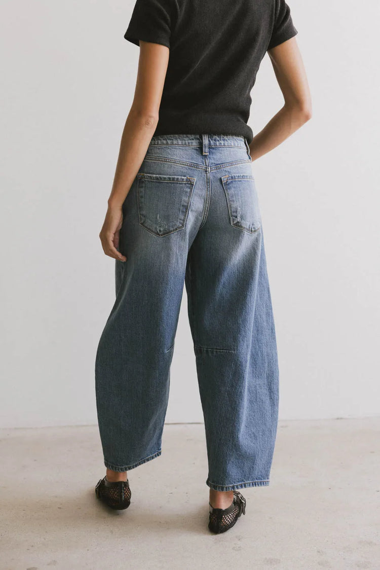 Two back pockets denim 