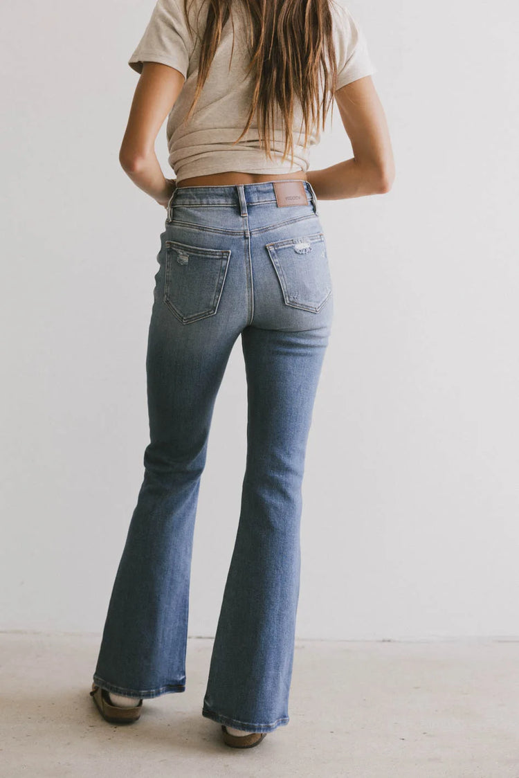 Two back pockets denim jeans 