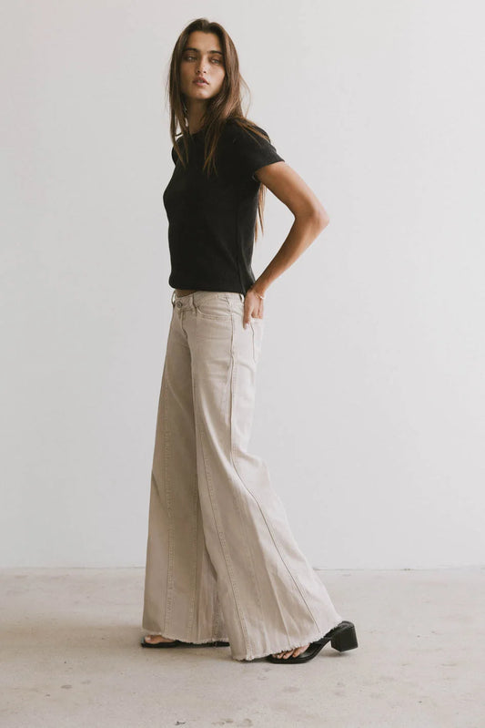 Wide legs pants 