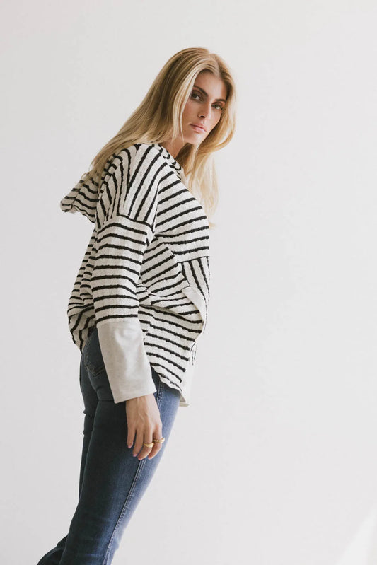 Long sleeves striped hoodie in black 