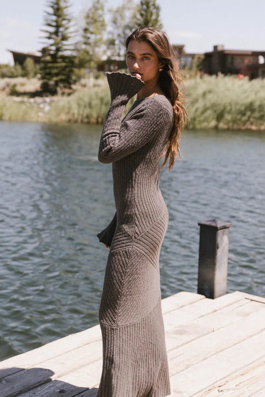 Knit dress in charcoal 