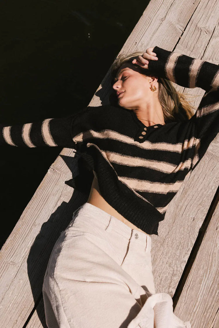 Striped sweater in black 