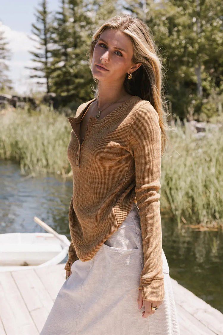 Round neck top in camel 