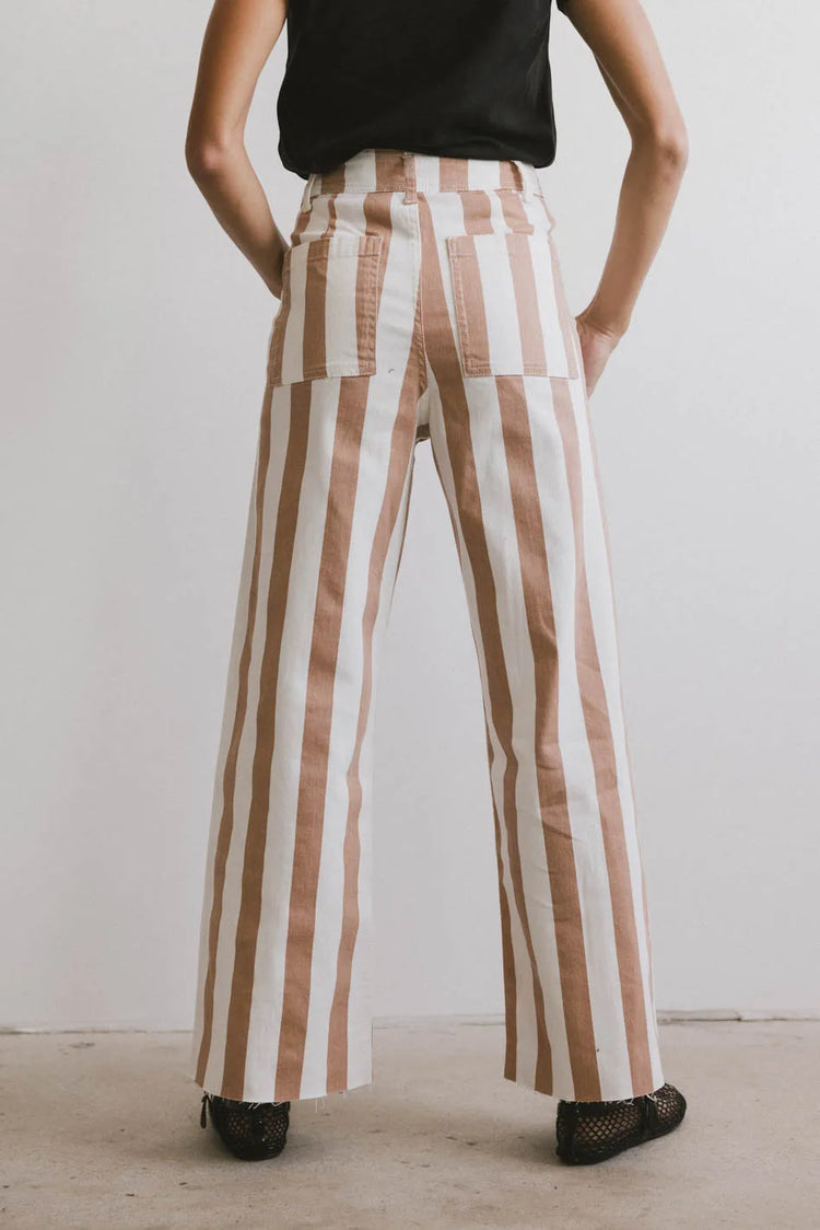 Pants in white and brown 