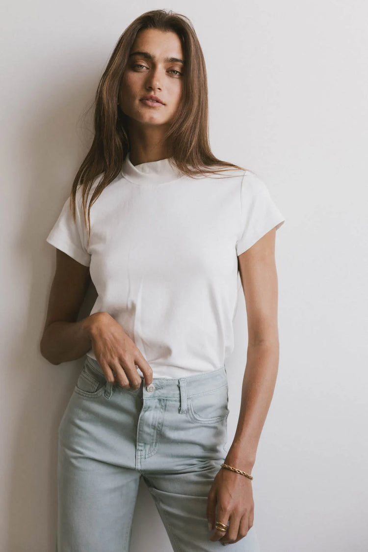 Mock neck basic top in white 