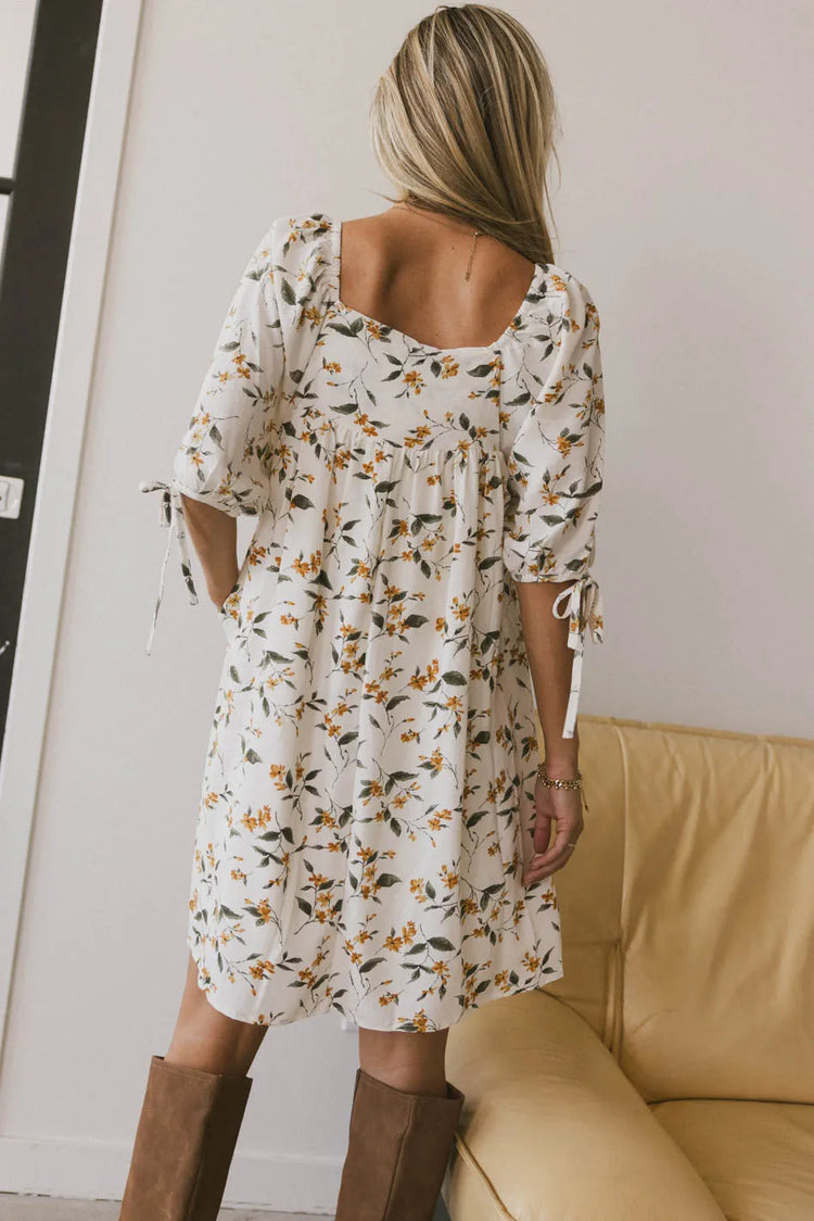 Woven dress in cream 