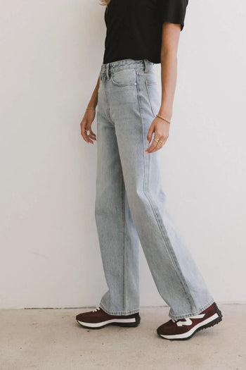 Denim pants in light wash 