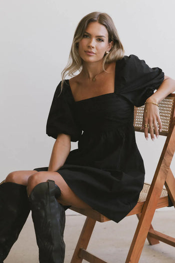 Square neck mini dress in black 