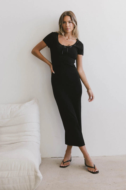 Maxi knit dress in black 