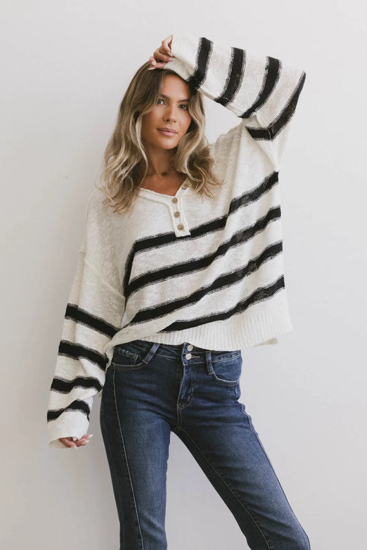 Oversized top in cream 