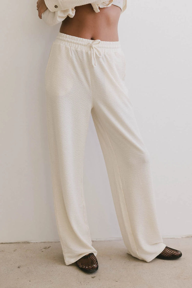 Elastic waist pants in cream 