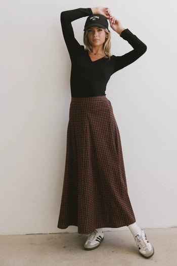 Maxi gingham skirt in burgundy 