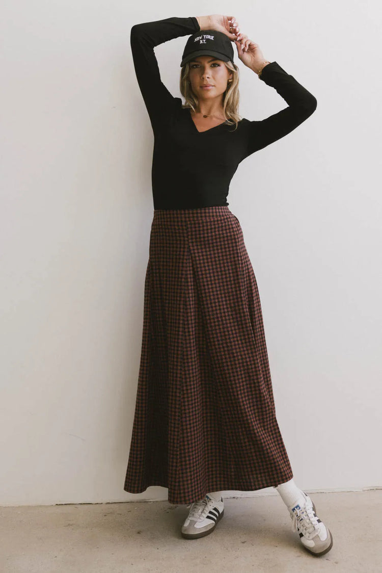 Maxi gingham skirt in burgundy 